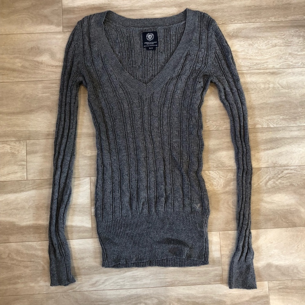 American Eagle sweater